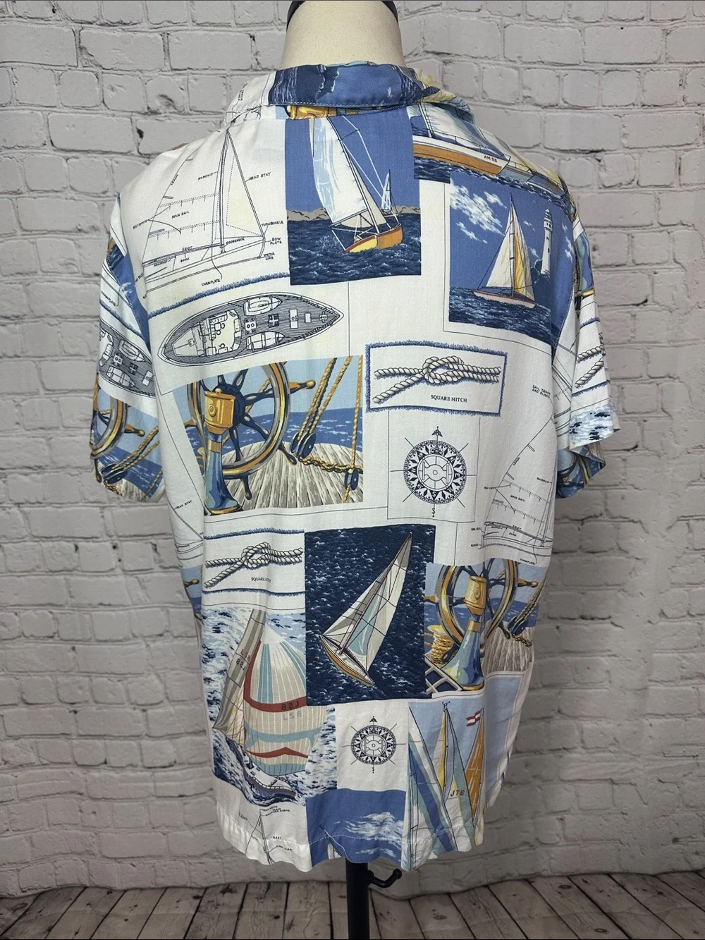 Vintage Liz Claiborne LizSport Nautical Sailboat Rayon Button Up Shirt Size M